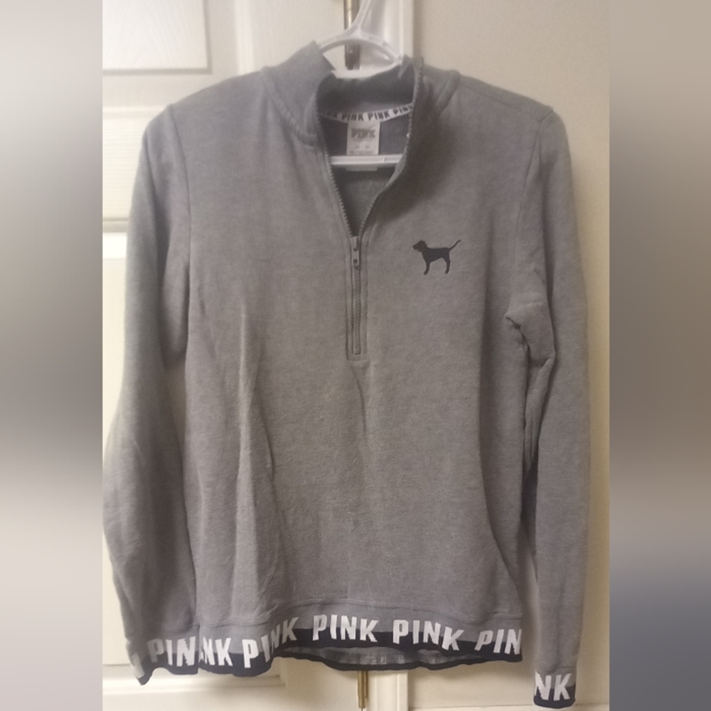 #24 VS Pink 1/2 Zip 🖤